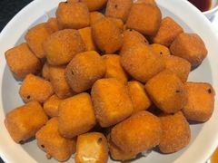 -蝴蝶里·粤菜·点心(滨江龙湖店)