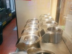 -煲仔皇腊味煲仔饭(经四万达店)