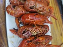 -哈尔滨小酒馆·鲜肉现穿自助烧烤(康新花园店)