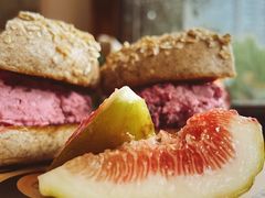 -Catch Bagel(芳草地店)