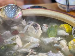 石橄榄炖鸡-洪大厨鸡煲(福田店)