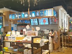 -藏猫猫咖啡主题馆(中央大道店)