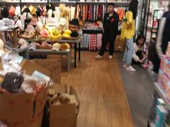 -三福时尚(三峡广场华夏银座店)
