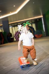 -汪正影业(萧山万象汇店)