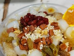 红糖醪糟冰汤圆-渝味黄姐火锅(黄泥村店)