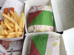 -肯德基(湾畔店)