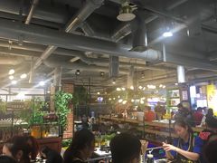 大堂-钢管厂歆瑞源油卤串串香(春熙路太古里店)