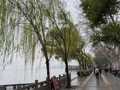 -杭州湖滨银泰in77