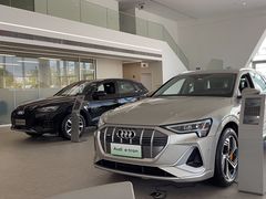 -上海冠松华奥奥迪4S店(张江店)
