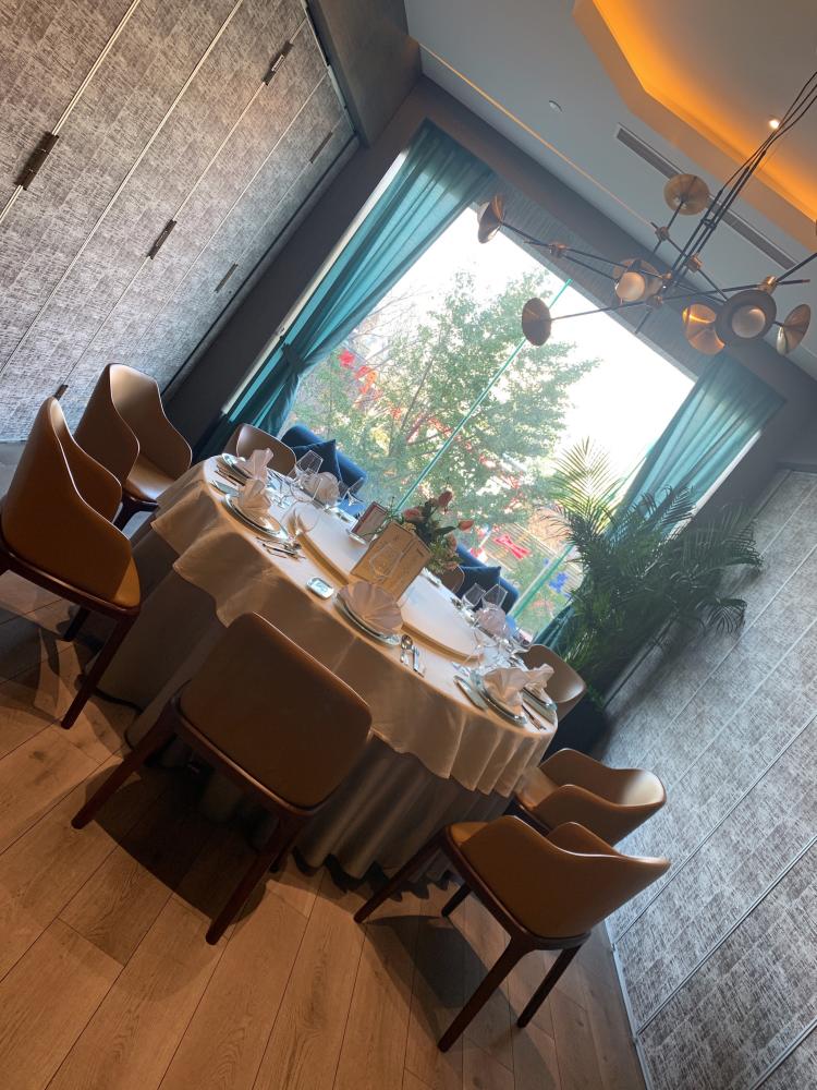 正院大宅门(京粮大厦店)-"同学聚会,通过大众点评看到大宅门,挺高大.