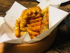 -HIGH FIVE哈福手工汉堡(桂林路店)