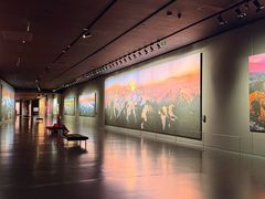 -罗红摄影艺术馆