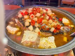 -令狐冲·炭烤活鱼(宝龙店)