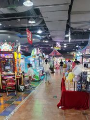 -菲菲羊乐园(临平银泰城店)