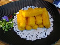 -小放牛炒菜馆(军校店)