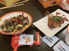 -冶建镜子·老南昌大排档·江西虾王(总店)