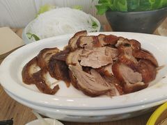 -龙聚德北京烤鸭(沙坪坝华宇A馆店)