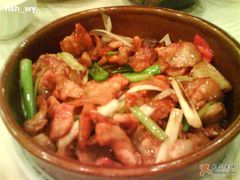 钵仔燜五花肉-沙龙酒家