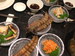 -半岛翡丽海鲜自助餐厅(观风亭店)