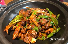 Green Pepper Stir-fried Duck