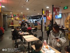 大堂-麦当劳(燕顺路店)