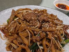 干炒牛河-广州酒家(昌岗地铁站店)