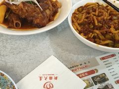 -汗腾格里·风味餐厅(新疆驻京办店)