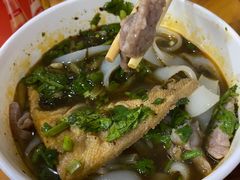 生烫牛肉粉-王记生烫牛杂面馆(兰陵路店)