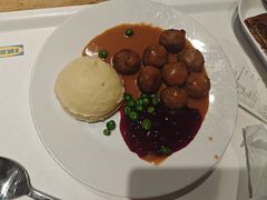 -宜家家居(四元桥商场店)