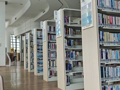 -广州市白云区图书馆