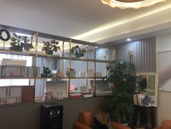 -Mamom club 慢会所(爱丁堡店)