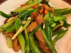 芥兰咸鱼-荷花泰菜(东方新天地店)
