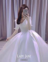 -Lady  Jane高端婚纱礼服馆