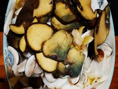 -抚仙湖生态石锅鱼野生菌(告庄店)