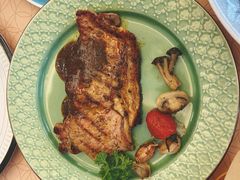 -城堡俄式西餐厅(中央大街索道店)