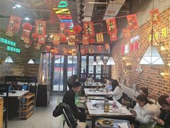-哈尔滨烧烤·山河村铁锅炖(交大店)