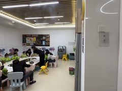 -爱威盛亲子俱乐部·纽约国际早托中心