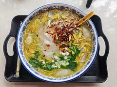 -火烧房子菊花米线(兴盛路店)