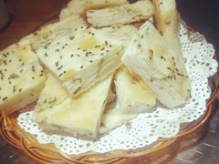 -山沟沟羊小馆&烤全羊羊肉汤(麦岛店)