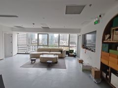 -聚云奢二手奢侈品黄金手表包包回收·中古店(三里屯总店)