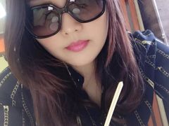 -志龙皇冠吃货椰子铺