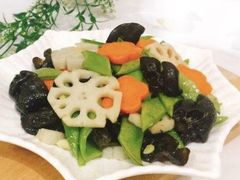 荷塘月色-君庭中餐馆(华强路店)