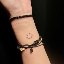 -木子·纹身店TATTOO穿孔·洗纹身