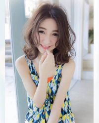 -唐荣护肤造型