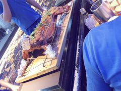 烤全羊-三个蒙古大叔羊肉串(大宁店)