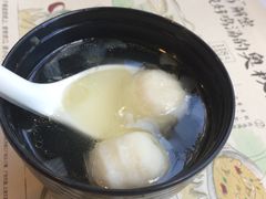 -东方既白(黄兴路大润发店)