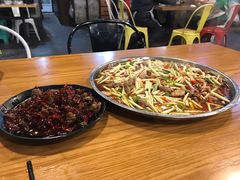 -邱金小炒·30 年盐帮江湖菜(自贡店)