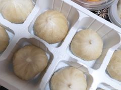 腊汁肉小笼包-小六汤包·西安老字号·中华名小吃(高新四路店)