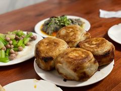 -宝瑞门钉肉饼店