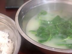 豌豆尖-野狗羊肉汤